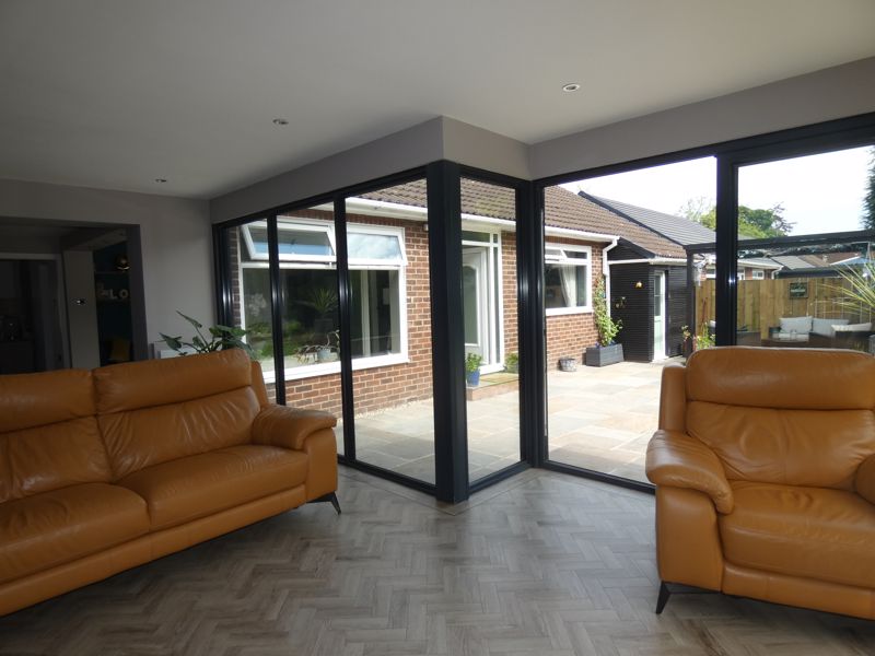 Open plan Lounge/Garden Room- click for photo gallery